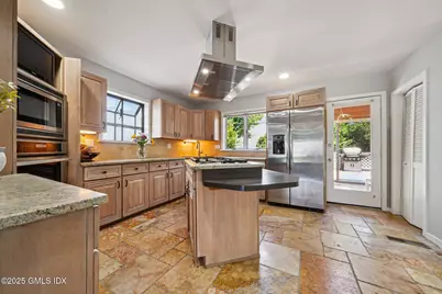 20 Norman Road, Stamford, CT 06906 - Photo 7