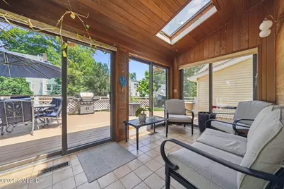 20 Norman Road, Stamford, CT 06906 - Photo 11