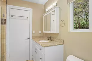 228 Pemberwick Rd, Greenwich, CT 06831 - Photo 21