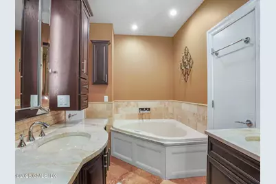 228 Pemberwick Road, Greenwich, CT 06831 - Photo 13