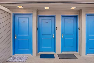 1465 E Putnam Ave, Old Greenwich, CT 06870 - Photo 3