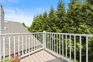 22 Keofferam Rd, Old Greenwich, CT 06870 - Photo 9