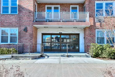 4 Putnam Hill #2B, Greenwich, CT 06830 - Photo 3