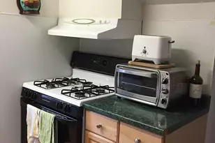 305 Milbank Ave, Greenwich, CT 06830 - Photo 7