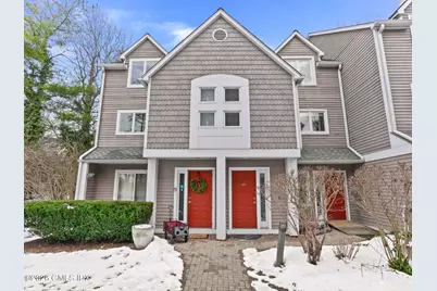 453 E Putnam Avenue #4H, Greenwich, CT 06807 - Photo 1