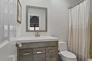 453 E Putnam Ave, Greenwich, CT 06807 - Photo 19