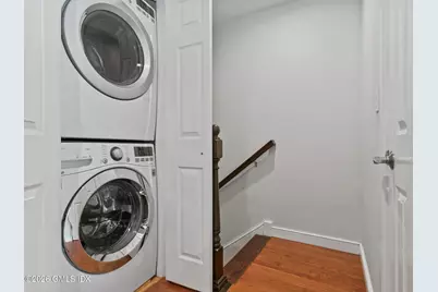 453 E Putnam Avenue #4H, Greenwich, CT 06807 - Photo 11