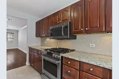 453 E Putnam Avenue #4H, Greenwich, CT 06807 - Photo 7