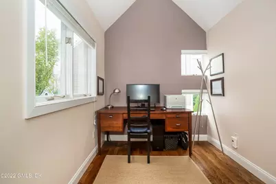 453 E Putnam Avenue #4H, Greenwich, CT 06807 - Photo 9