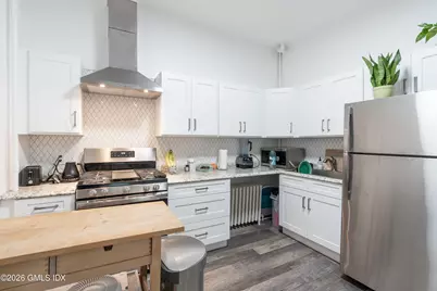 140 Hamilton Avenue #1, Greenwich, CT 06830 - Photo 1