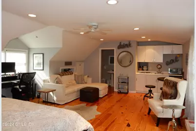 7 Whitney Drive, Greenwich, CT 06831 - Photo 5