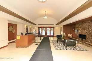 25 Forest St, Stamford, CT 06901 - Photo 17