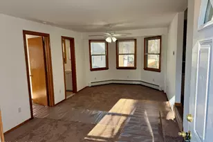 137 S Water St, Greenwich, CT 06830 - Photo 3