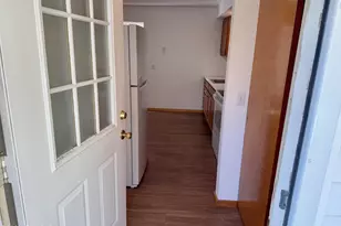 137 S Water St, Greenwich, CT 06830 - Photo 11