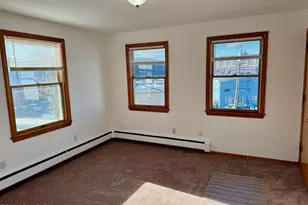 137 S Water St, Greenwich, CT 06830 - Photo 5