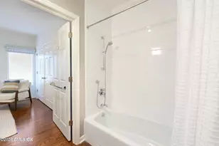 33 Lafayette Ct, Greenwich, CT 06830 - Photo 13