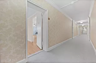 3 Putnam Hill, Greenwich, CT 06830 - Photo 5