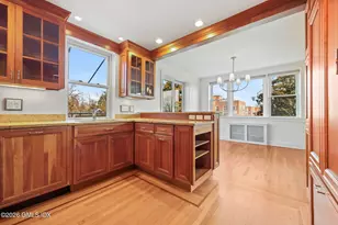 4 Putnam Hill, Greenwich, CT 06830 - Photo 13