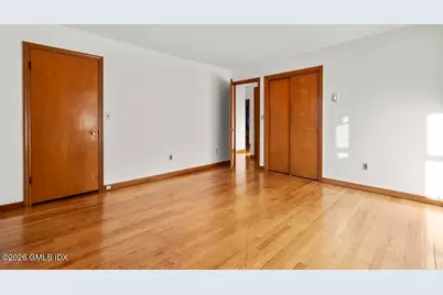 16 Harold Avenue #B, Greenwich, CT 06830 - Photo 7