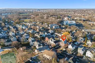 16 Harold Ave, Greenwich, CT 06830 - Photo 17