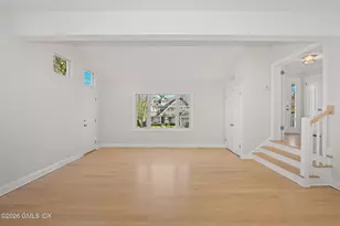 37 Park Ave, Old Greenwich, CT 06870 - Photo 19