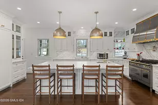 530 Round Hill Rd, Greenwich, CT 06831 - Photo 9