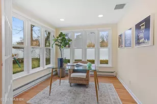 45 Sound Beach Ave Ext, Greenwich, CT 06878 - Photo 9