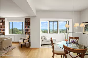 40 W Elm St, Greenwich, CT 06830 - Photo 17