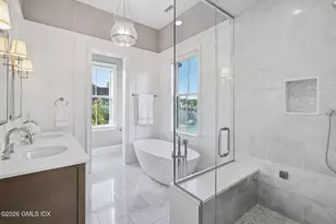 25 Woodland Dr, Greenwich, CT 06830 - Photo 9