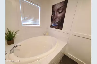 92 Valley Road #B, Greenwich, CT 06807 - Photo 25