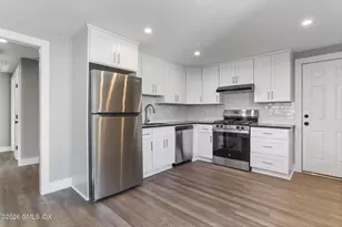 35 Euclid Ave, Stamford, CT 06902 - Photo 7