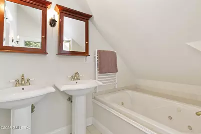 23 Westview Place, Greenwich, CT 06878 - Photo 21