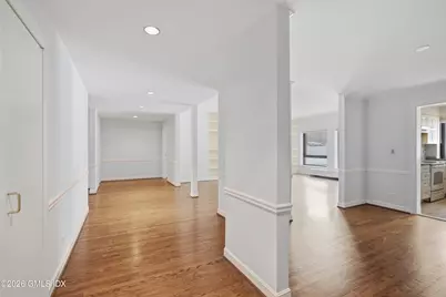 1 Milbank Avenue #1A, Greenwich, CT 06830 - Photo 5