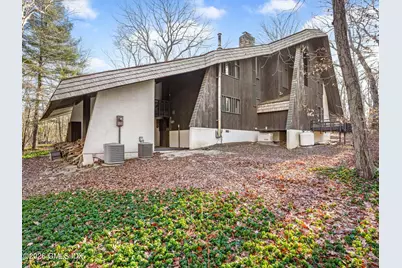 484 Cognewaugh Road, Greenwich, CT 06807 - Photo 3