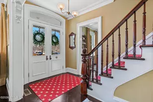 2 Forest Ave, Old Greenwich, CT 06870 - Photo 5