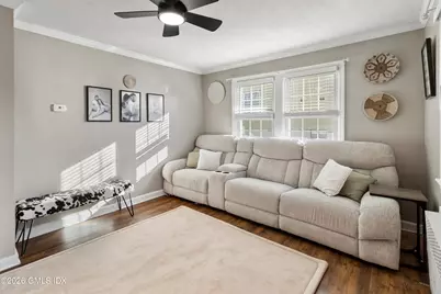 35 Hollow Wood Lane #1, Greenwich, CT 06831 - Photo 3