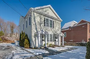 84-86 E Putnam Ave, Greenwich, CT 06807 - Photo 3