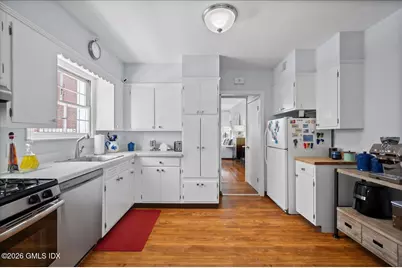 84-86 E Putnam Avenue, Greenwich, CT 06807 - Photo 21