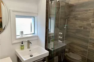 84-86 E Putnam Ave, Greenwich, CT 06807 - Photo 17