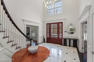 10 Wyckham Hill Ln, Greenwich, CT 06831 - Photo 3
