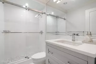 10 Wyckham Hill Ln, Greenwich, CT 06831 - Photo 21