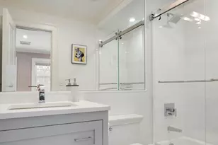 10 Wyckham Hill Ln, Greenwich, CT 06831 - Photo 19