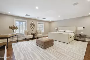 10 Wyckham Hill Ln, Greenwich, CT 06831 - Photo 13