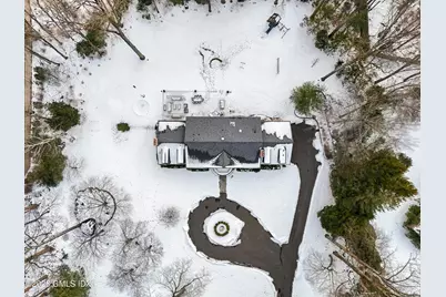 10 Wyckham Hill Lane, Greenwich, CT 06831 - Photo 29