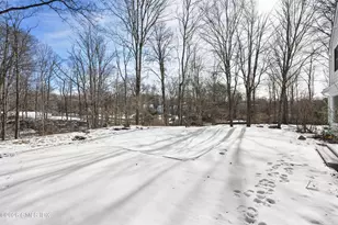 403 Stanwich Rd, Greenwich, CT 06830 - Photo 29