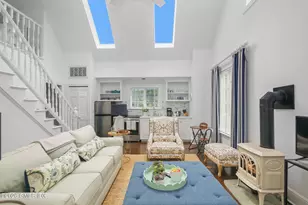 379 Round Hill Rd, Greenwich, CT 06831 - Photo 23