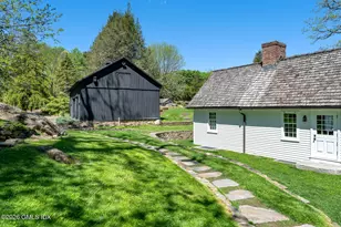640 Round Hill Rd, Greenwich, CT 06831 - Photo 27