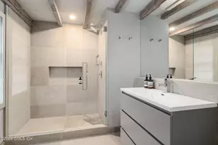 640 Round Hill Rd, Greenwich, CT 06831 - Photo 13