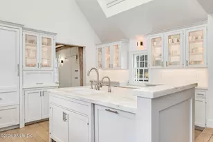 640 Round Hill Rd, Greenwich, CT 06831 - Photo 9