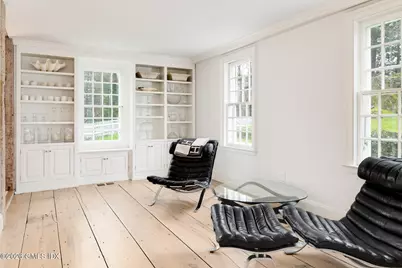 640 Round Hill Road, Greenwich, CT 06831 - Photo 11